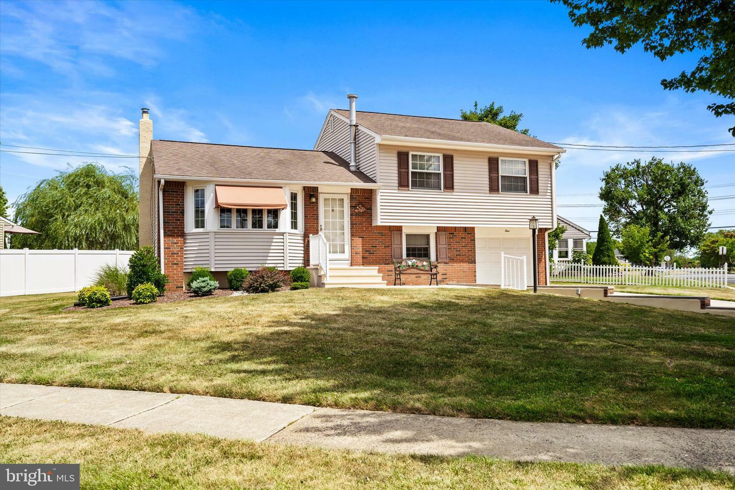 Property Photo: 4 Bow Road NJ 08690