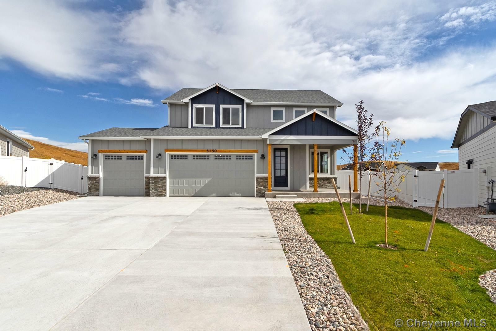 Property Photo: 5150 Garnet Way WY 82009