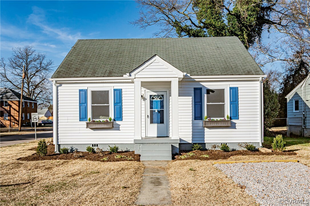 Property Photo:  500 Dick Ewell Avenue  VA 23834 