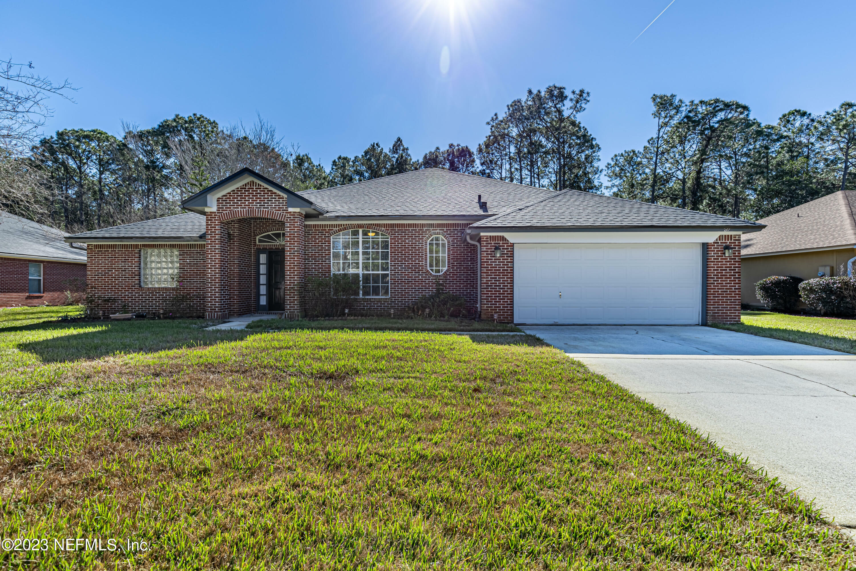 Property Photo: 208 Springwood Lane FL 32259