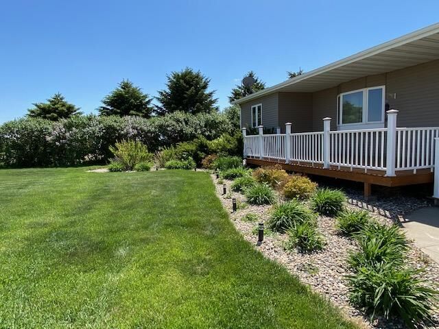 Property Photo:  13279 373rd Ave  SD 57451 