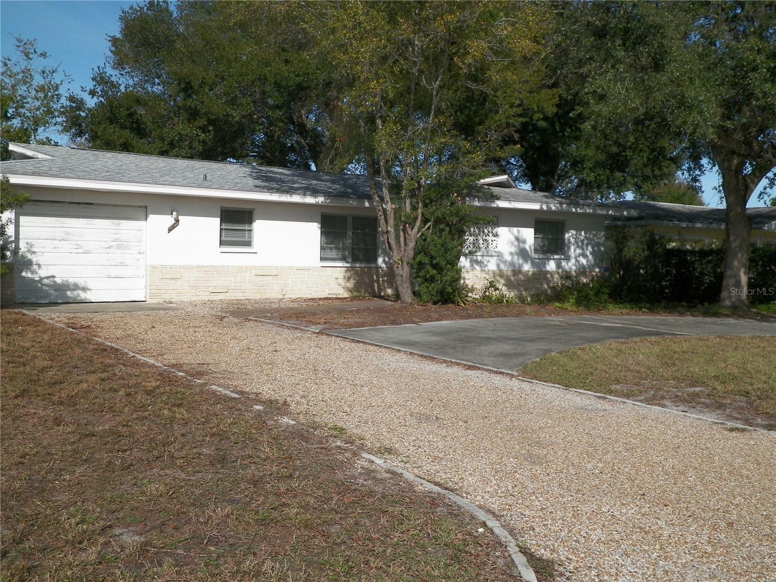 Property Photo: 4431 16th Avenue N FL 33713