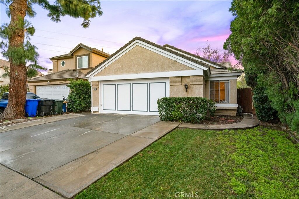 Property Photo:  13961 Green Vista Drive  CA 92337 