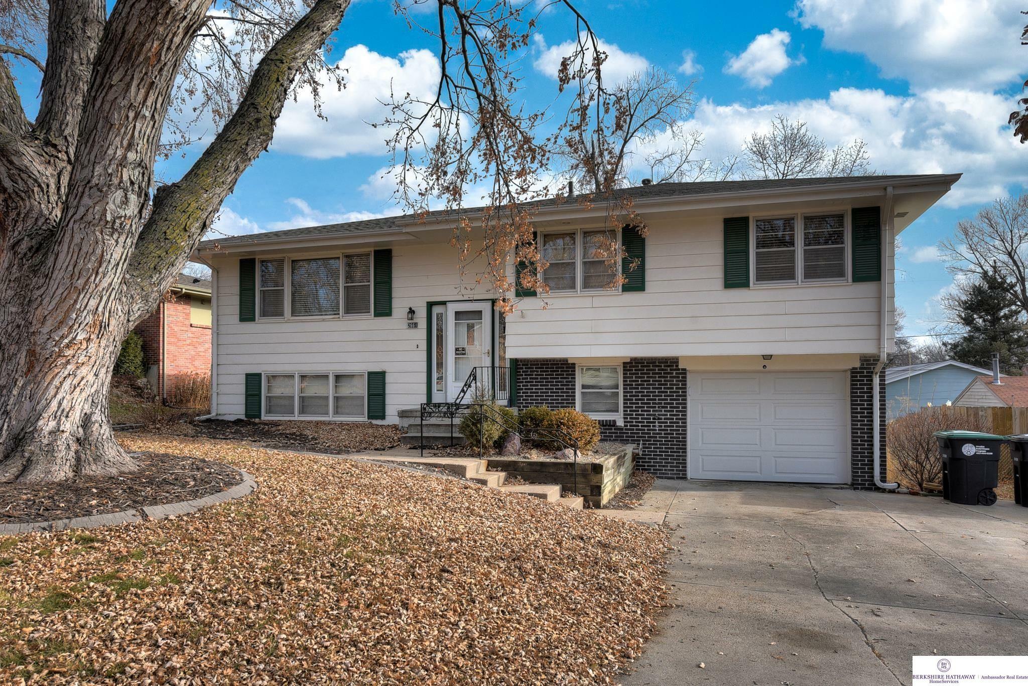 Property Photo: 2661 N 96 Street NE 68134
