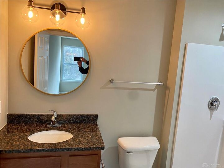 6 E Persimmon  Hamilton OH 45013 photo