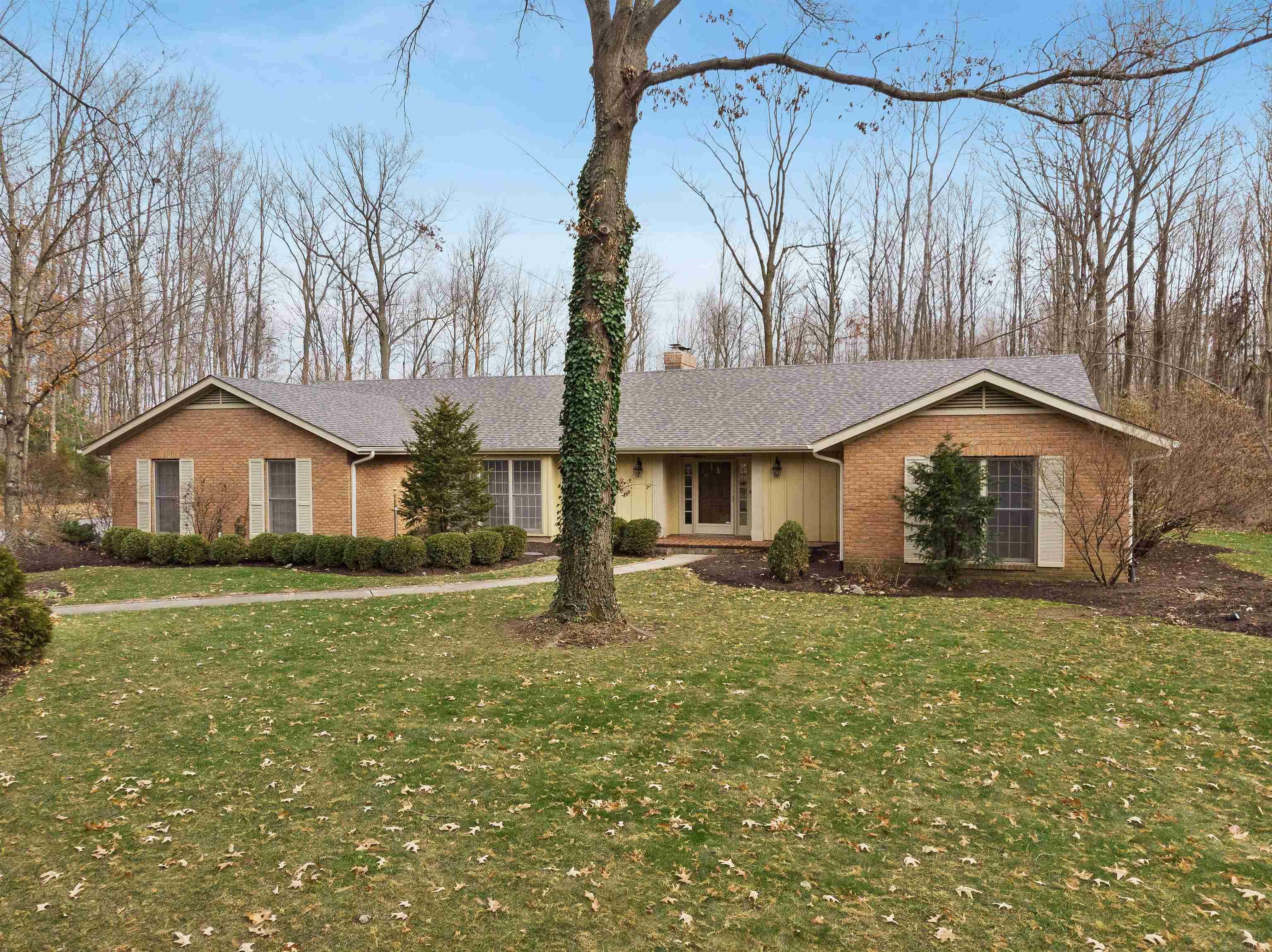 Property Photo: 3115 Covington Lake Drive IN 46804