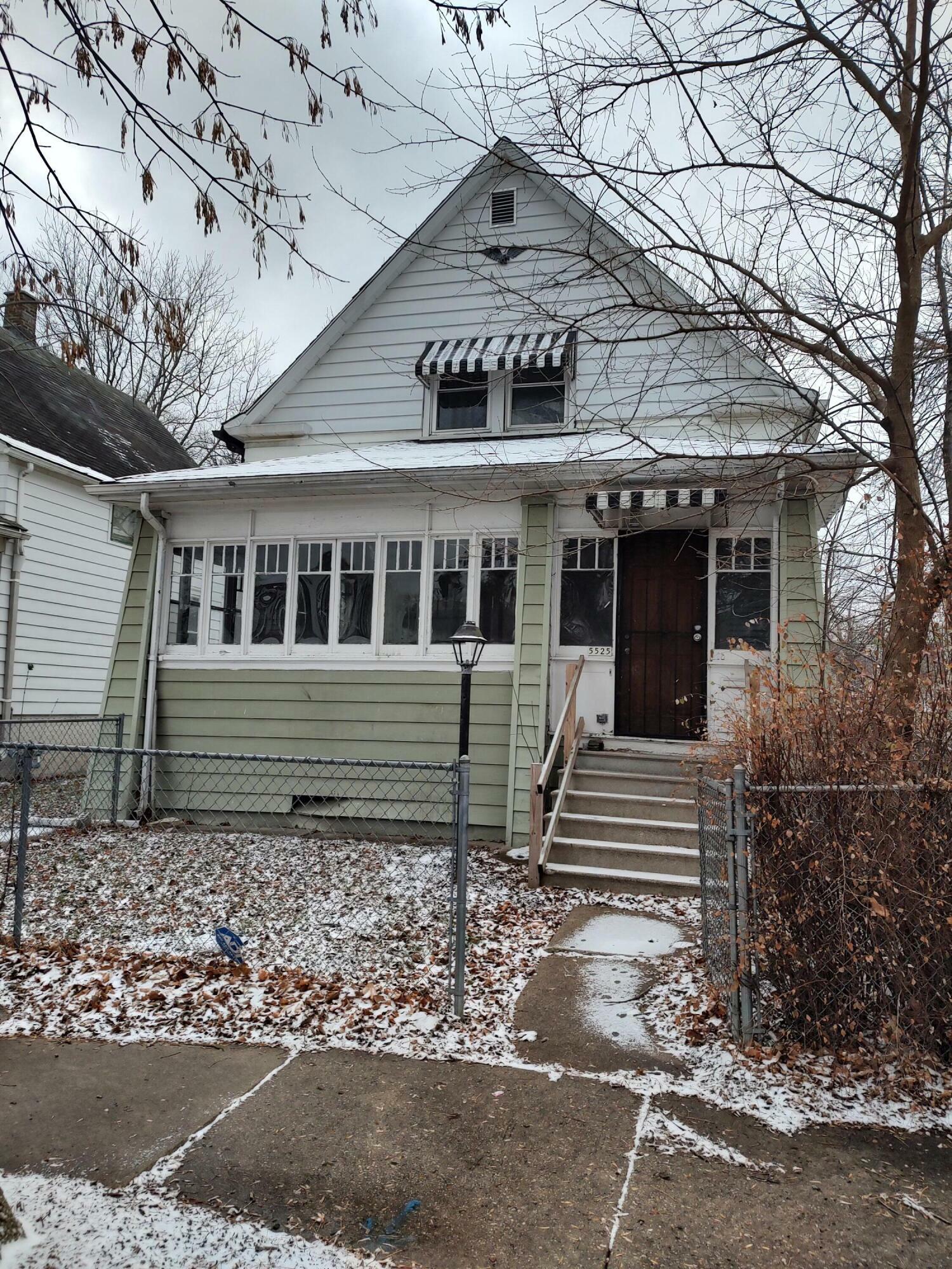 Property Photo:  5525 N 36th St  WI 53209 