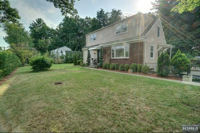 Property Photo:  775 Kinderkamack Road  NJ 07661 