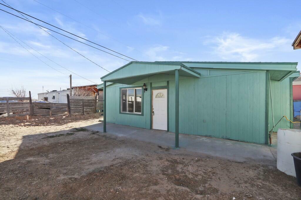 812 Mesa Silver Drive Drive  Fabens TX 79838 photo