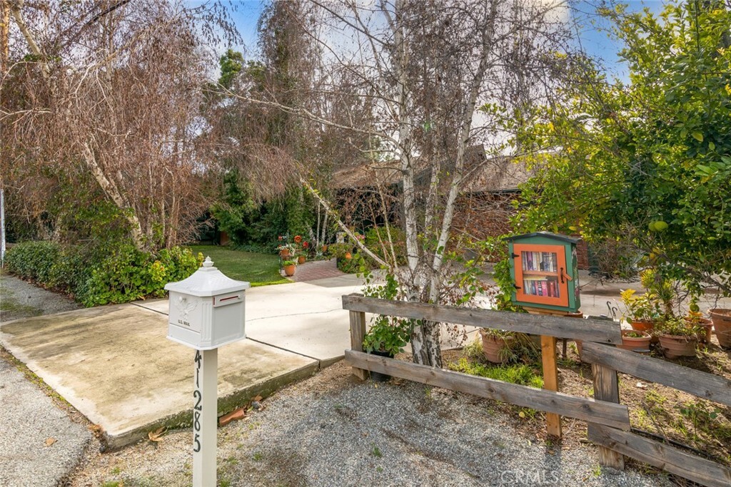 Property Photo:  41285 Crest Drive  CA 92544 