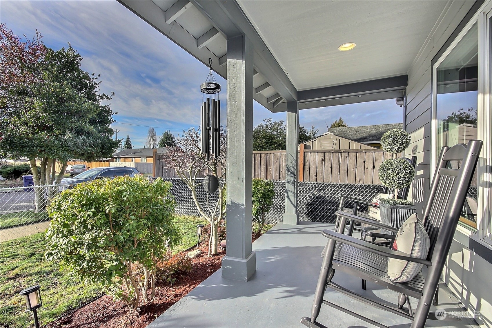 Property Photo: 911 E 61st Street WA 98404