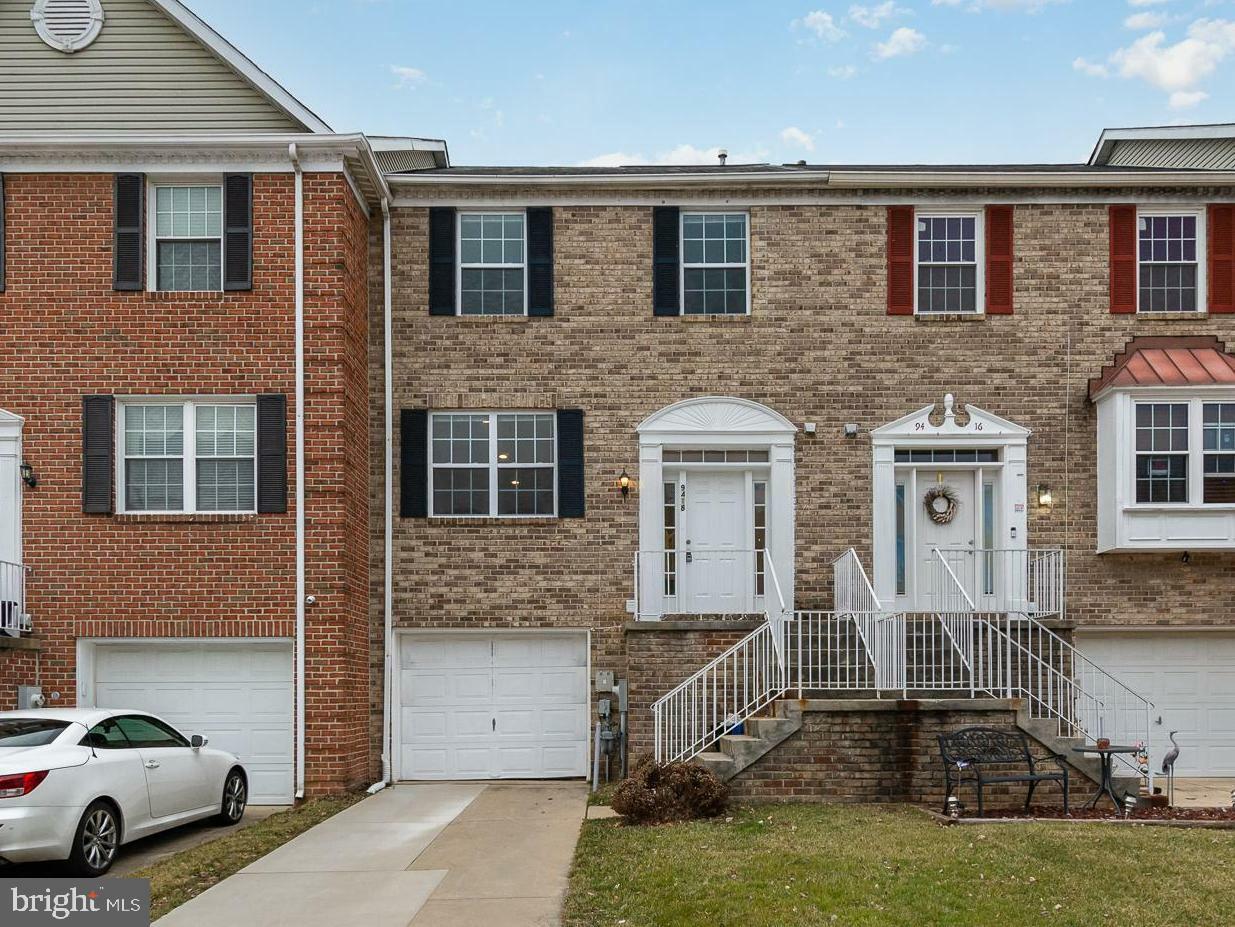 Property Photo: 9418 Georgian Way MD 21117