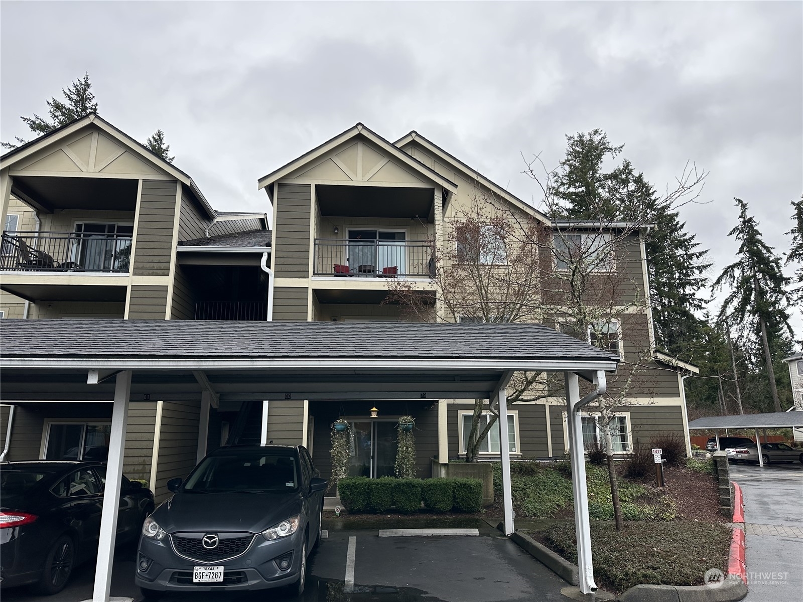 1411 Evergreen Park Drive SW 304  Olympia WA 98502 photo