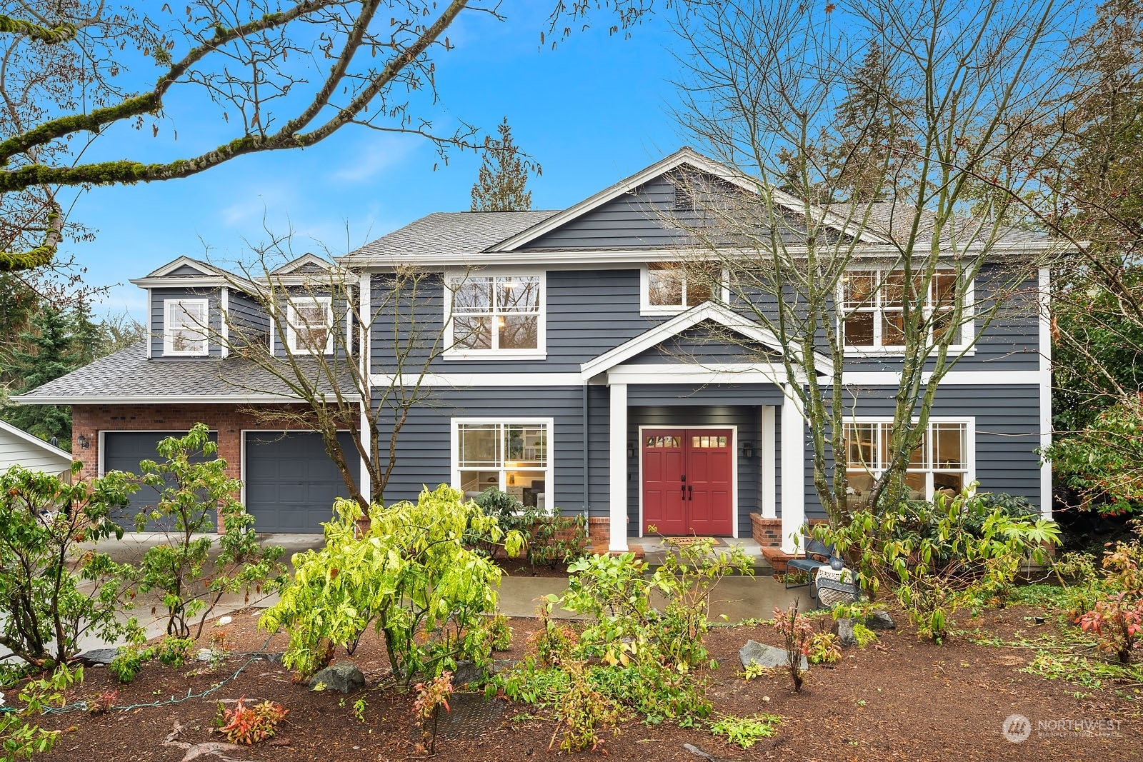 Property Photo:  7619 SE 40th Street  WA 98040 