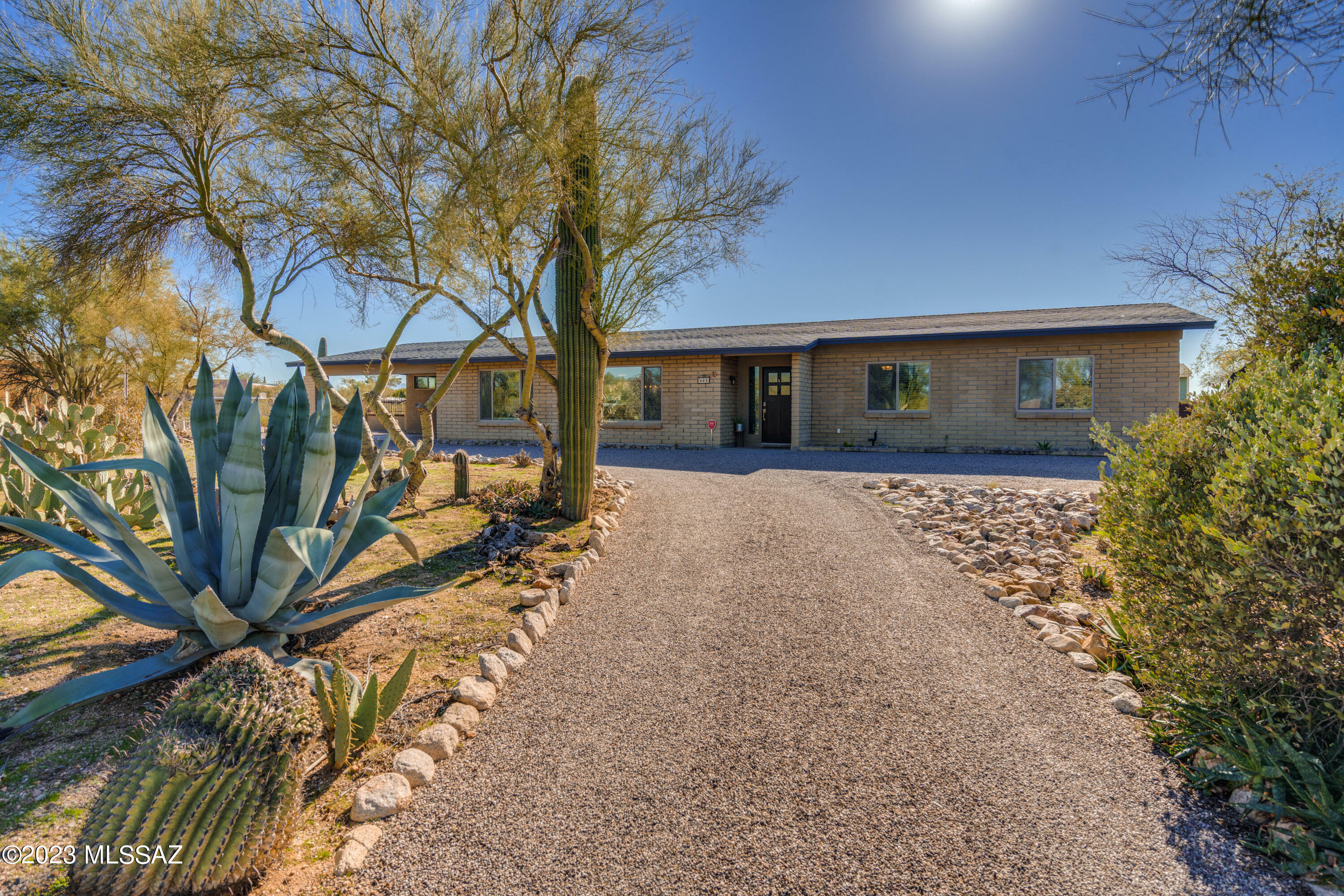 Property Photo:  2471 W Rapallo Way  AZ 85741 