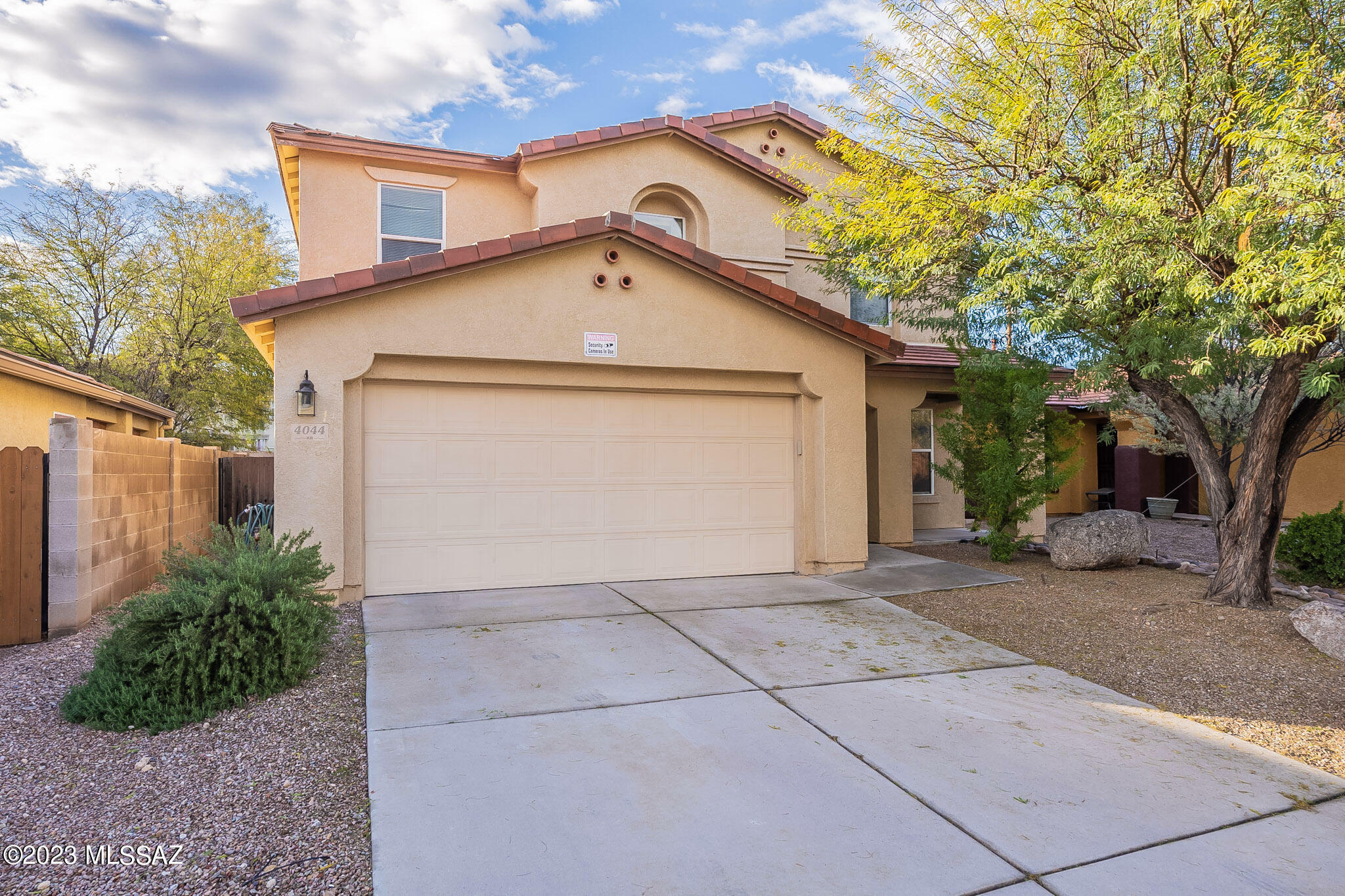 Property Photo:  4044 E Wading Duck Court  AZ 85712 