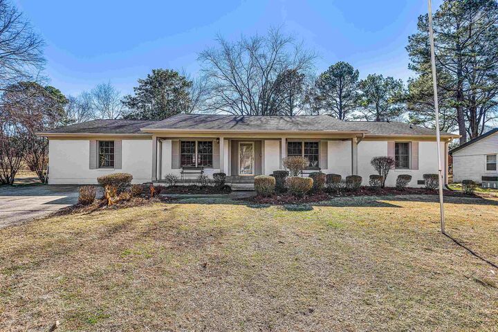 138 Laurie Circle  Jackson TN 38305 photo
