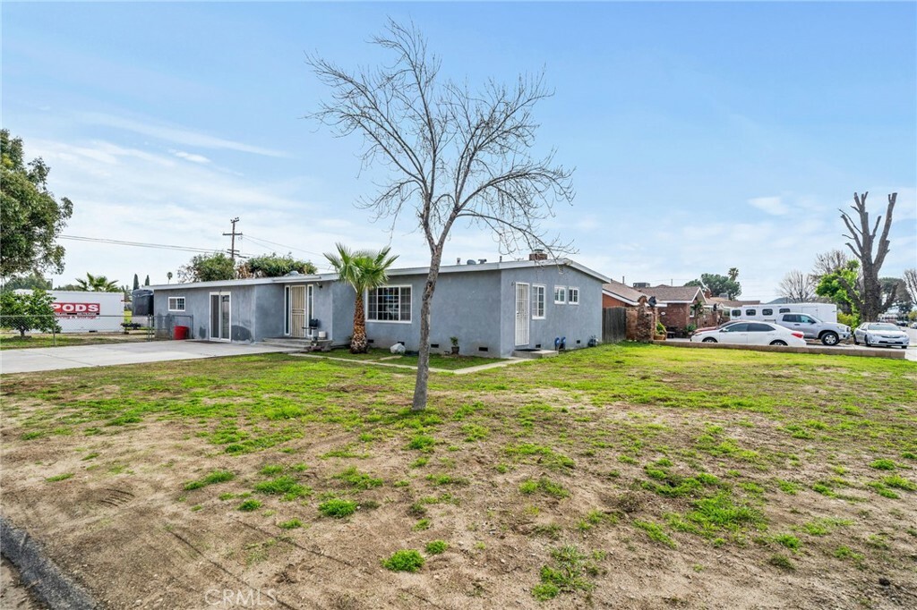 Property Photo:  9579 Grace Street  CA 92335 