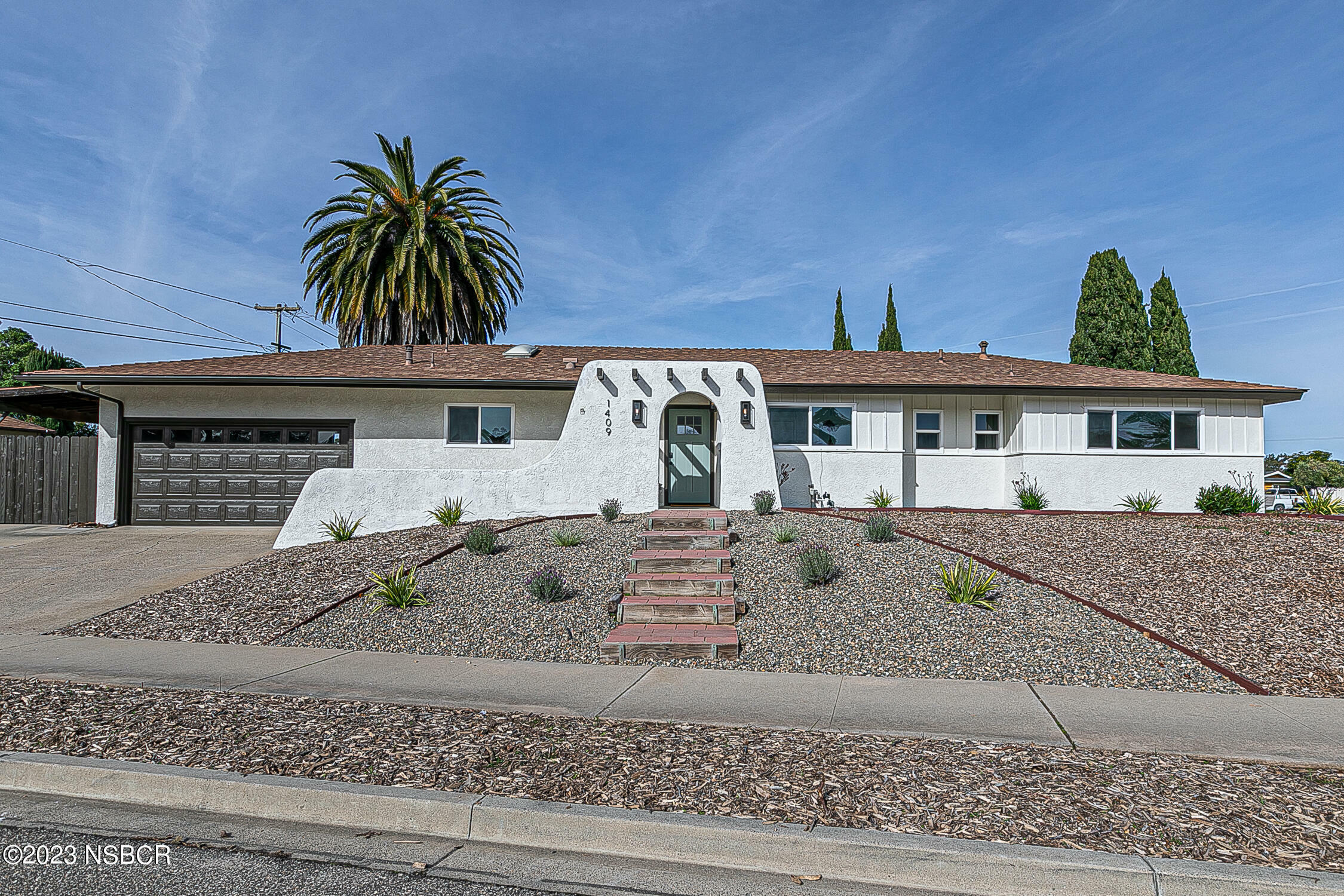 Property Photo: 1409 Janet Drive CA 93455