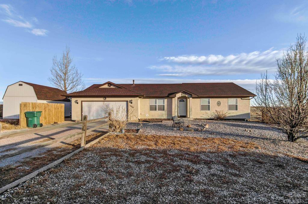 Property Photo:  1919 Tioga Lane  CO 81007 