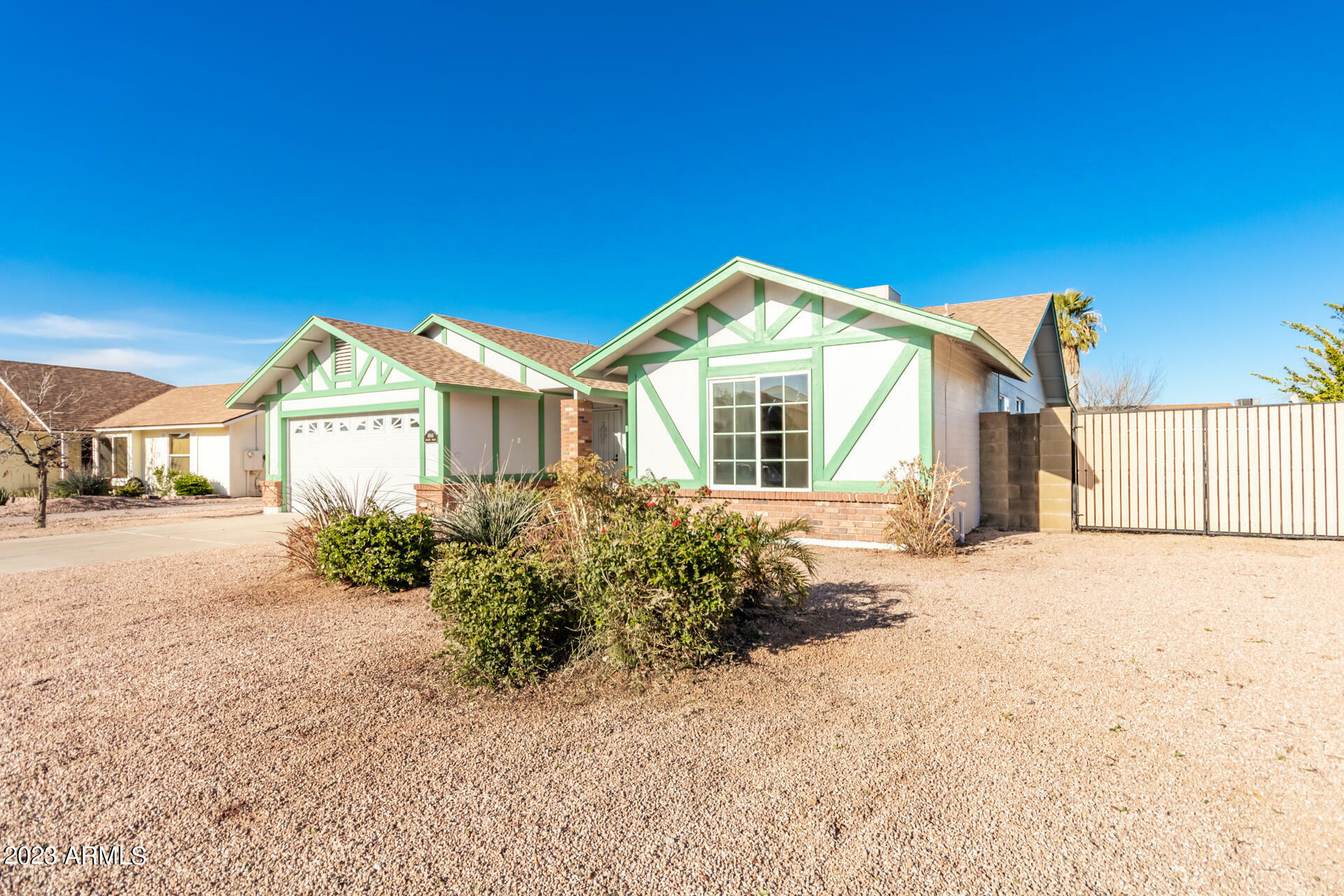 Property Photo:  4944 E Encanto Street  AZ 85205 