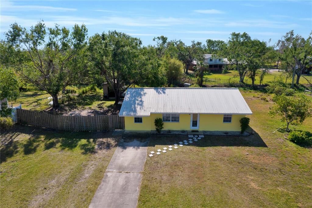 Property Photo:  30109 Elm Road  FL 33982