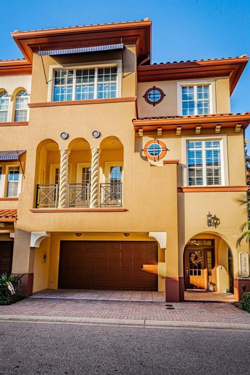 Property Photo: 254 Seagate Court FL 34698