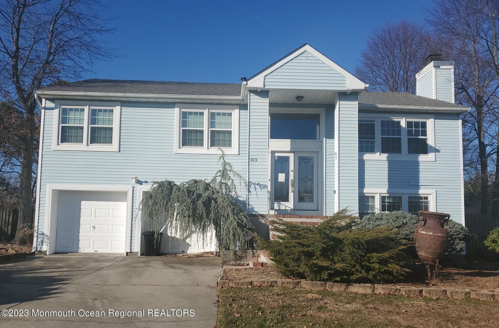 Property Photo:  169 Ravenwood Boulevard  NJ 08005 