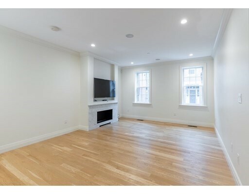 Property Photo:  11A Melrose St. 1  MA 02116 