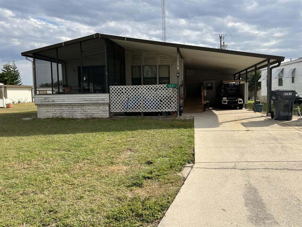 Property Photo:  8581 Breeze Hill Drive  FL 33898 