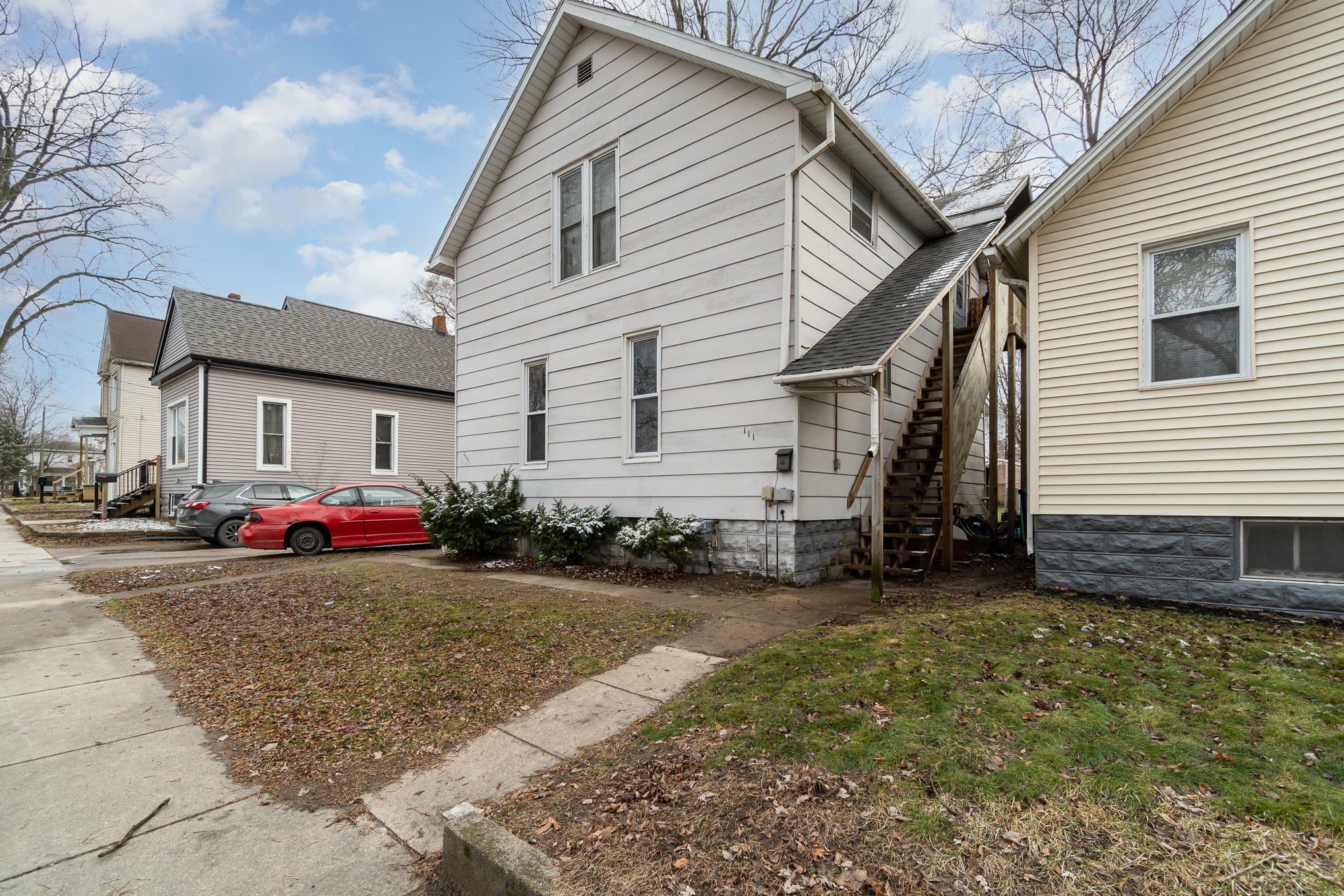 Property Photo:  111 W. Thomas  MI 48706 