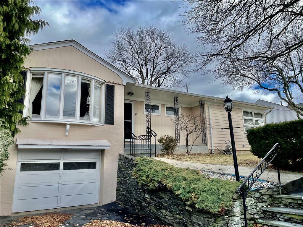 48 Baldwin Orchard Dr  Cranston RI 02920 photo