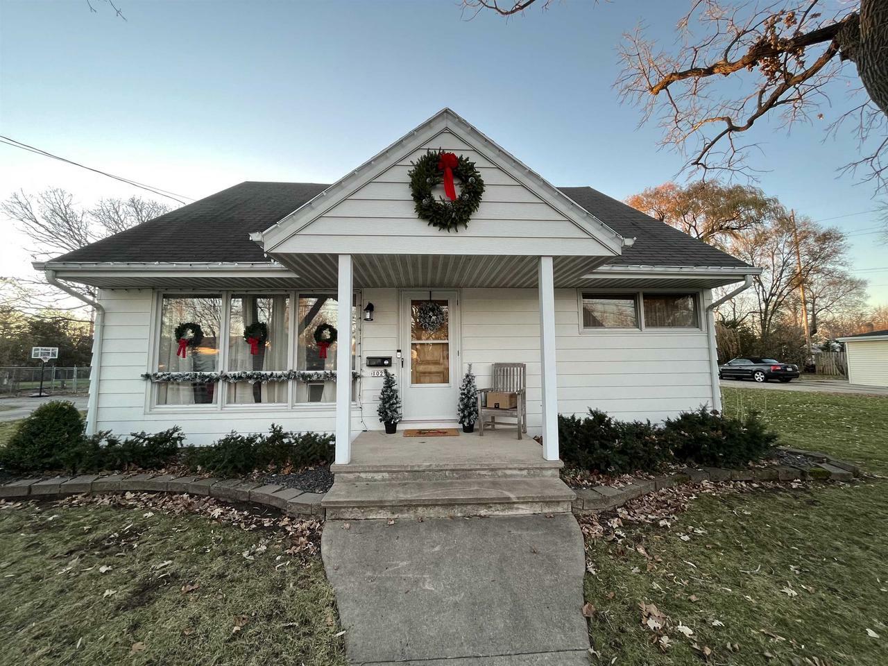 Property Photo:  1029 Knapp St  WI 54902 