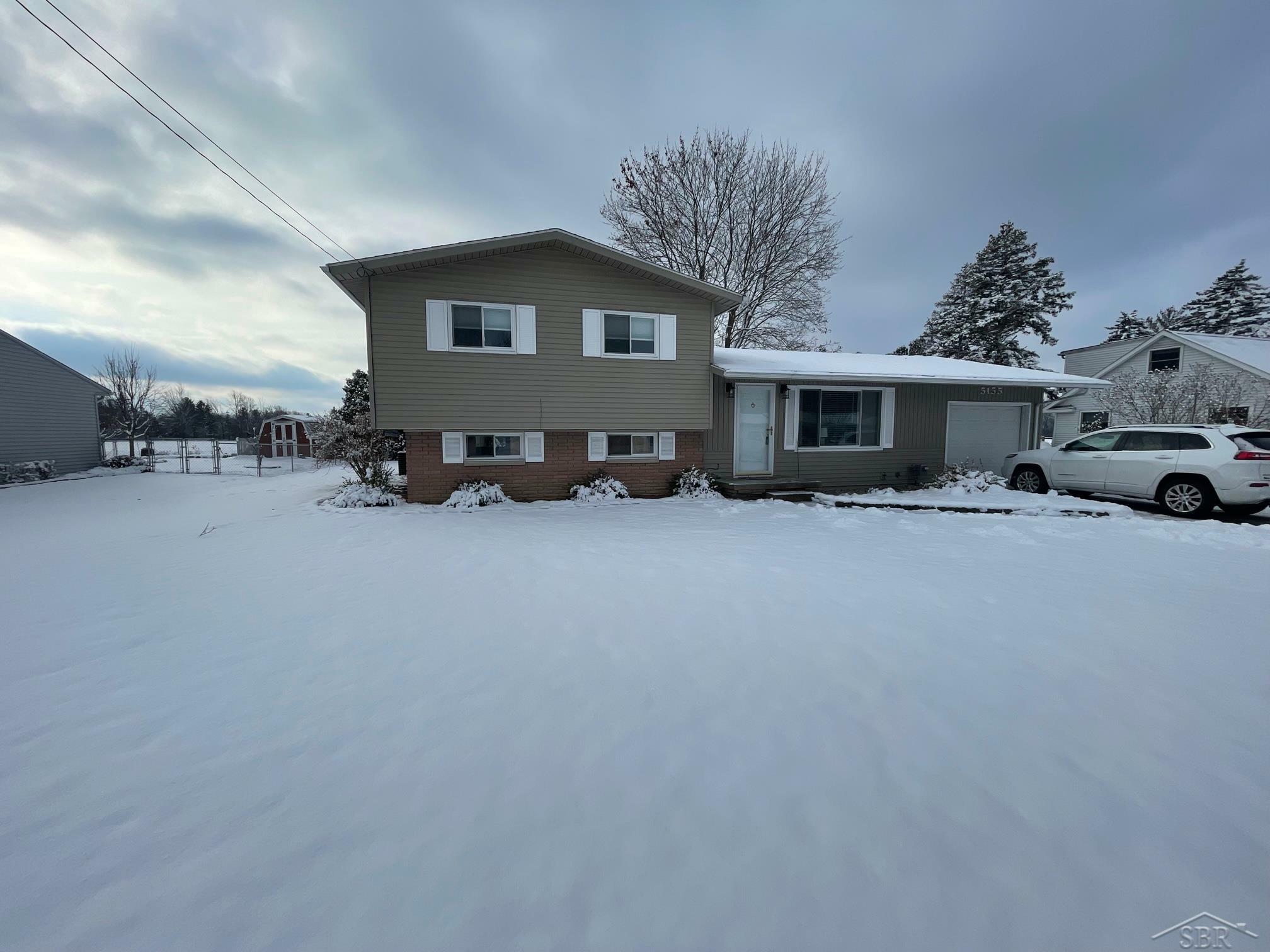 Property Photo:  5155 Kencliff  MI 48638 