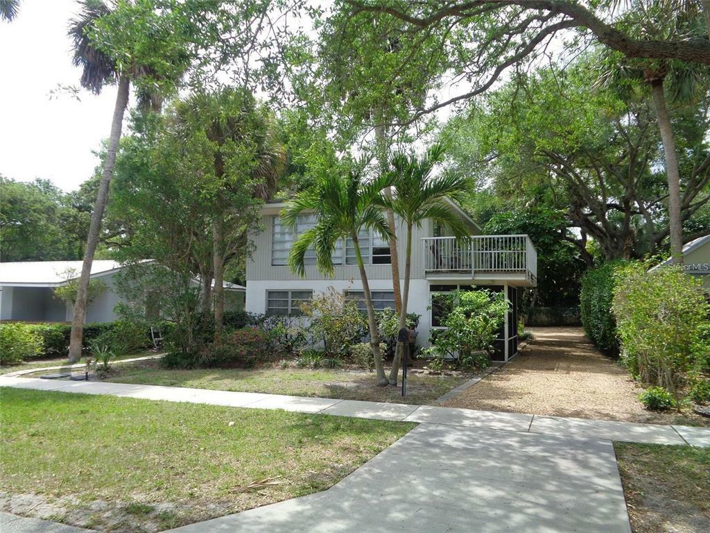 Property Photo:  626 Azalea Lane  FL 32963 