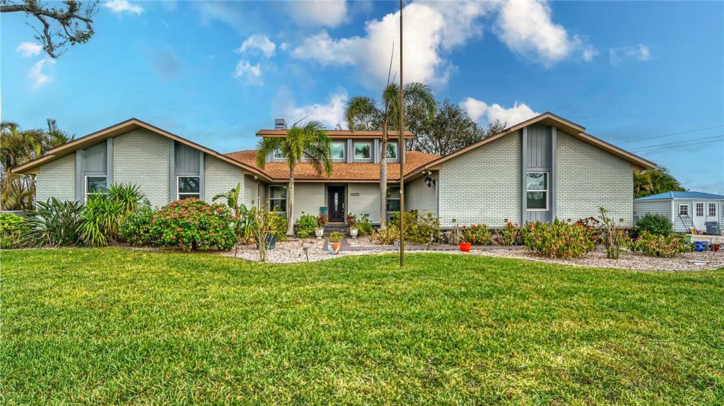 Property Photo:  7500 Riverside Drive  FL 33982 