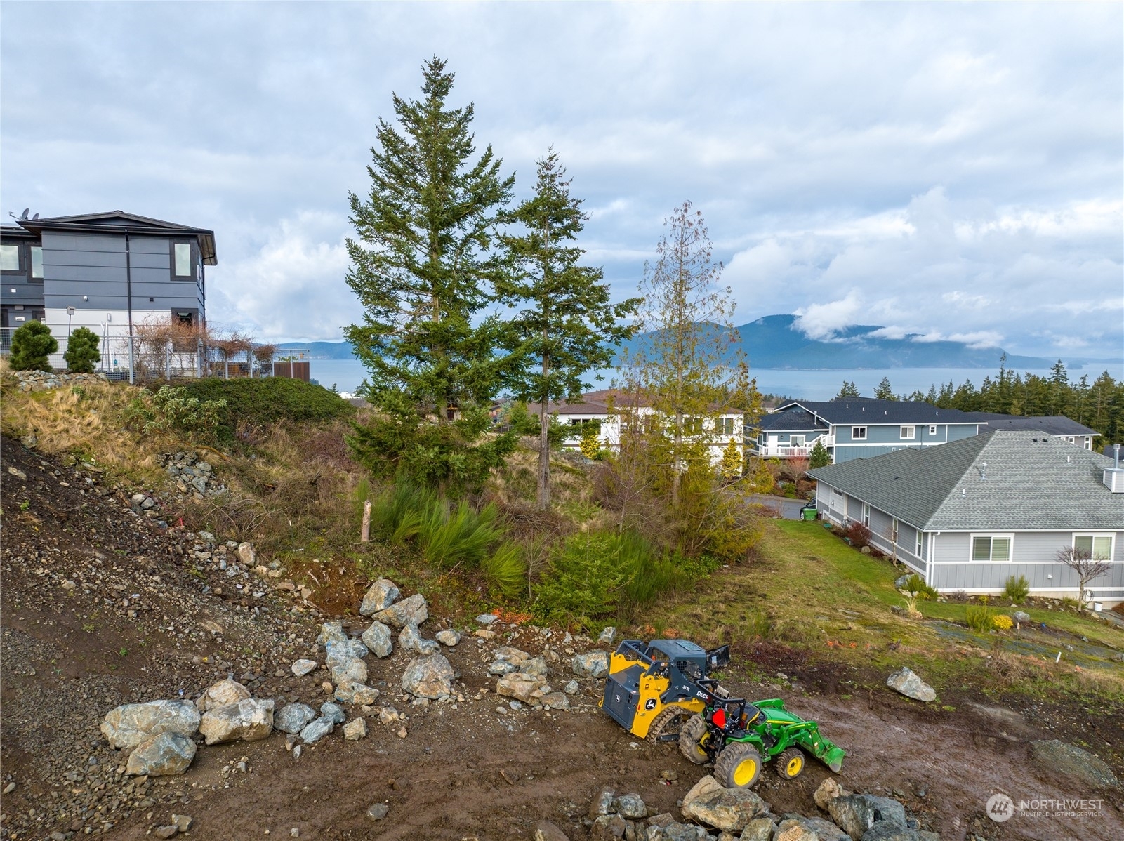 Property Photo:  3951 Rock Ridge Parkway  WA 98221 