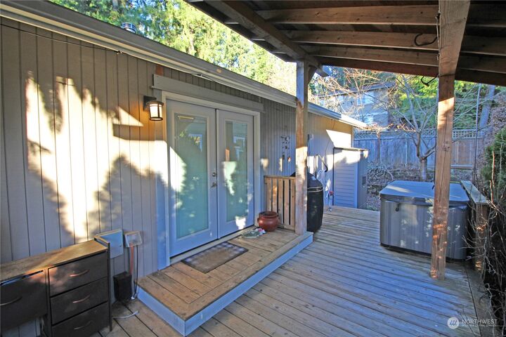 Property Photo:  12950  Lakeview Avenue NW  WA 98370 