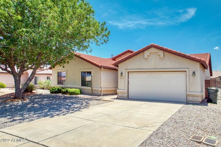 Property Photo: 3426 Plaza De Lanza -- AZ 85650