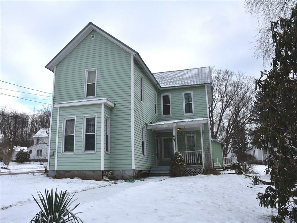 Property Photo:  637 Cullum Street  PA 16335 