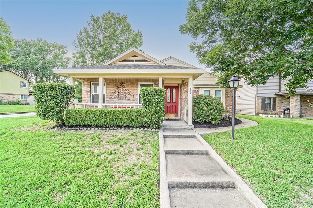 Property Photo: 20257 Fieldtree Drive TX 77338
