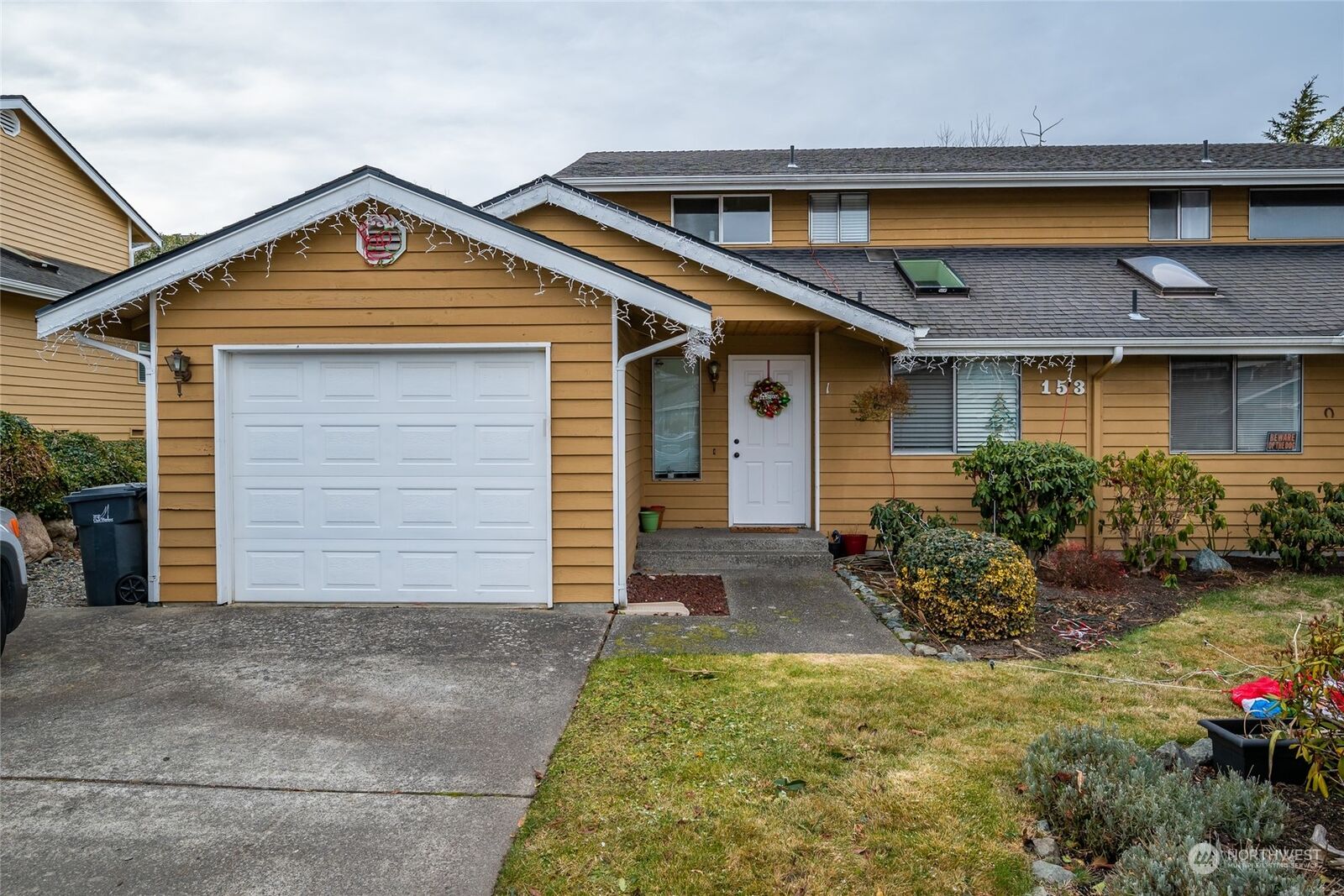 Property Photo:  153 NE Nunan Loop 1  WA 98277 