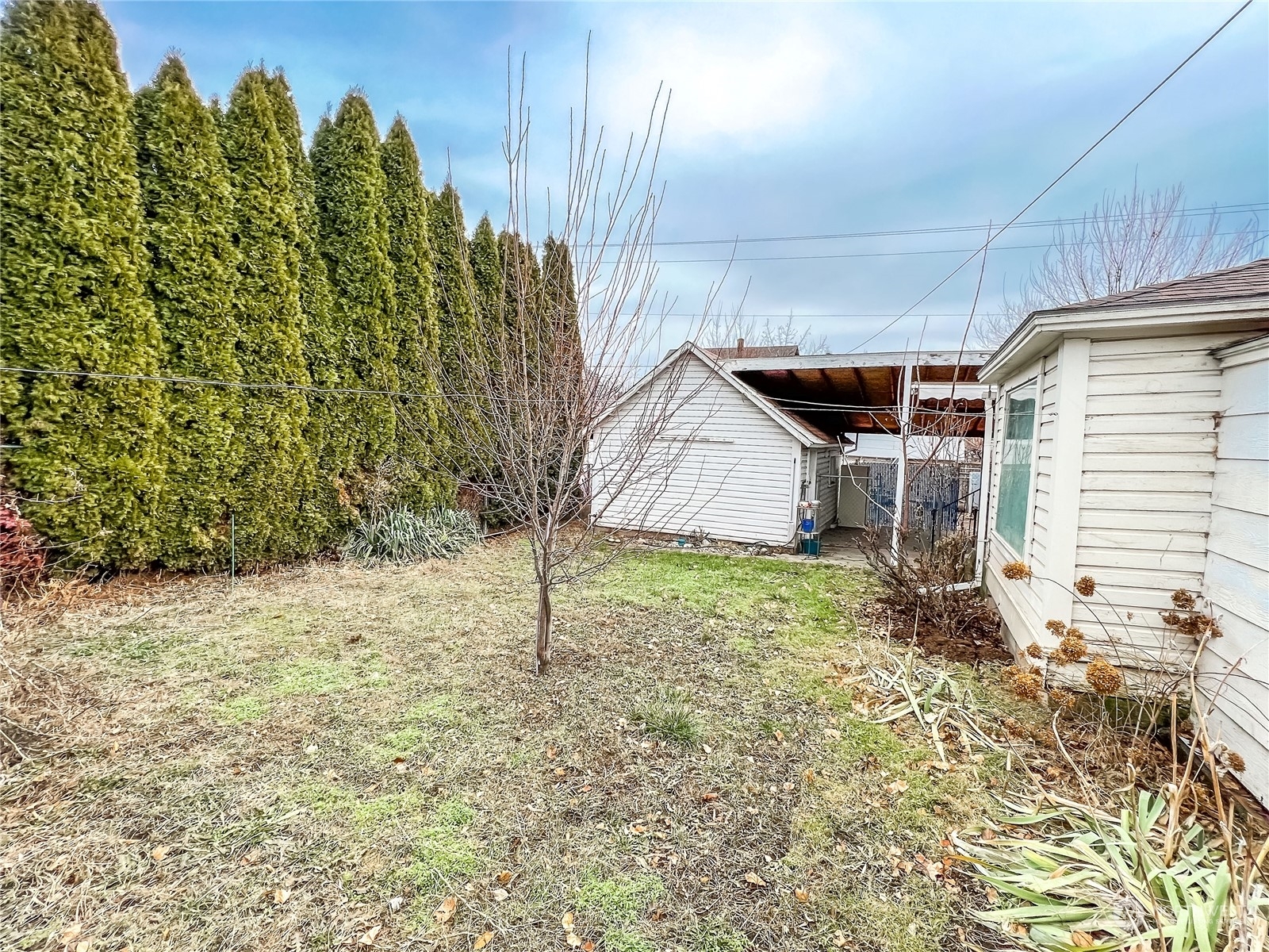 Property Photo:  310 N 3rd Street  WA 99328 