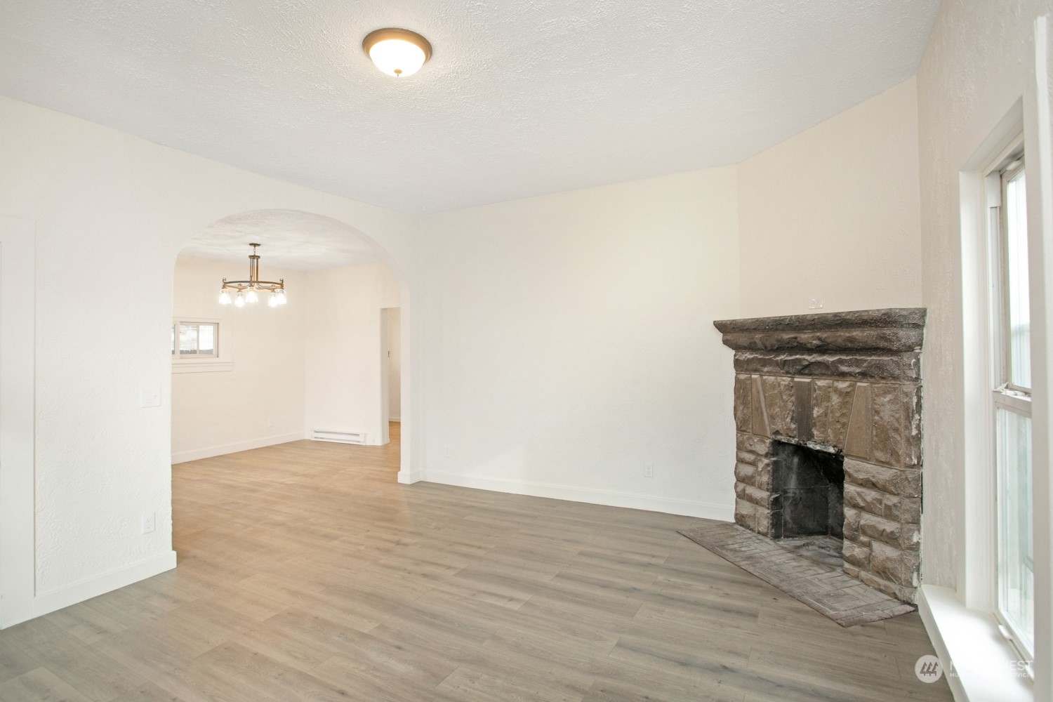 Property Photo: 1040 Pomona Street WA 99362