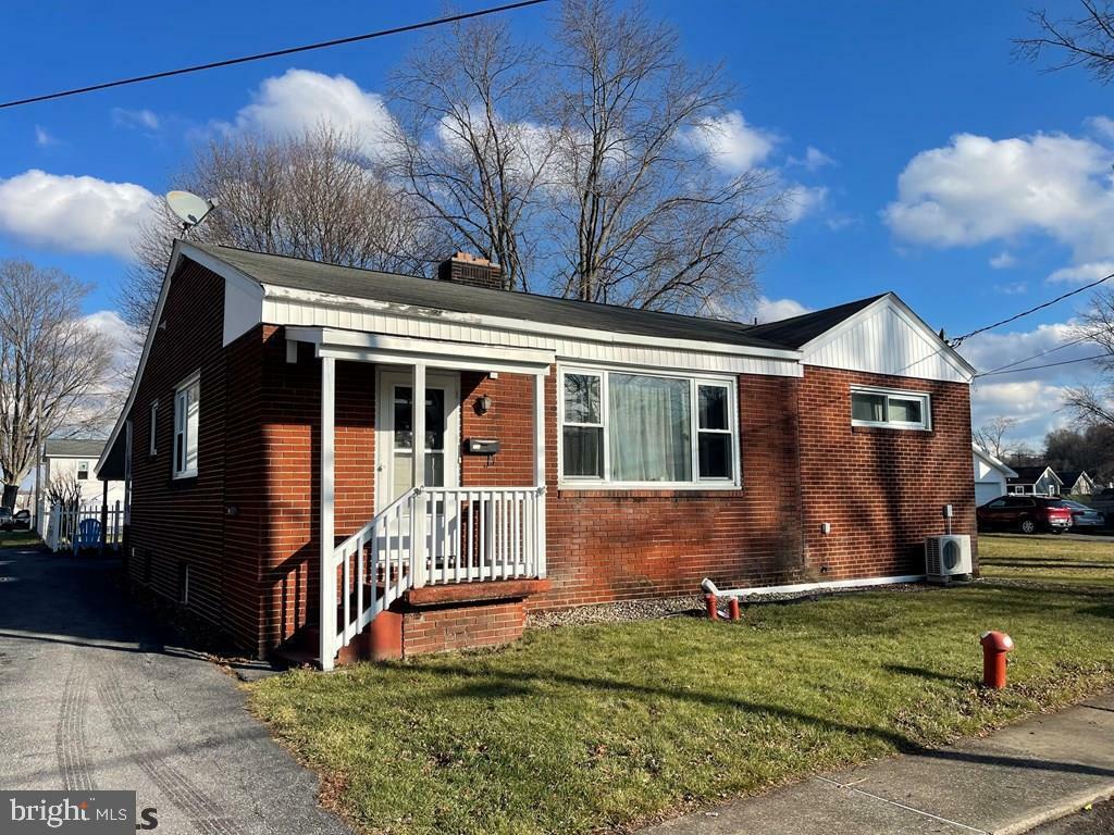 Property Photo:  322 N 10th Street  PA 16866 