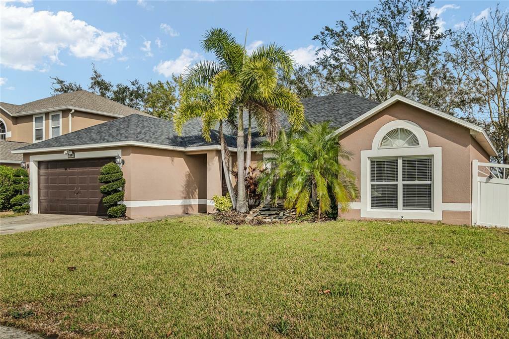 Property Photo:  1904 Lochshyre Loop  FL 34761 