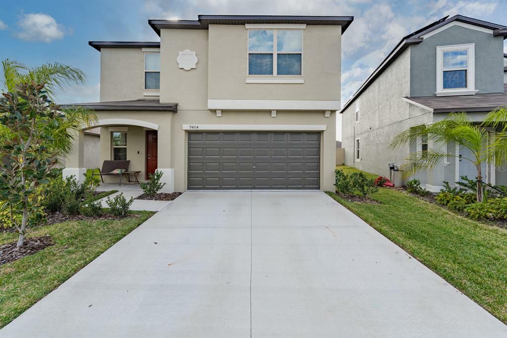 Property Photo:  9404 Lemon Drop Loop  FL 33573 