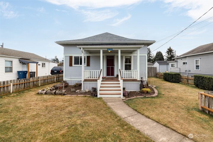 1022 E Orange Avenue  Burlington WA 98233 photo