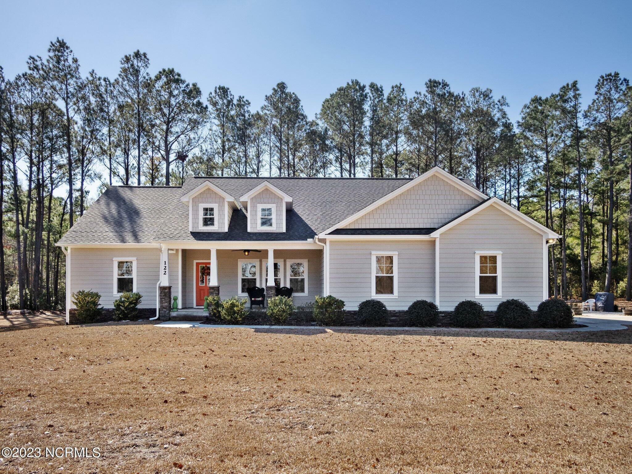 Property Photo:  122 Kings Harbor Drive  NC 28445 