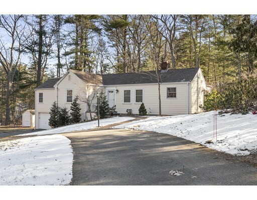 Property Photo:  5 Fox Chase Lane  MA 02493 